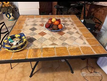 Tavolo ferro battuto con sedie