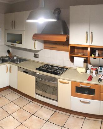 Cucina completa Snaidero + tavolo e sedie