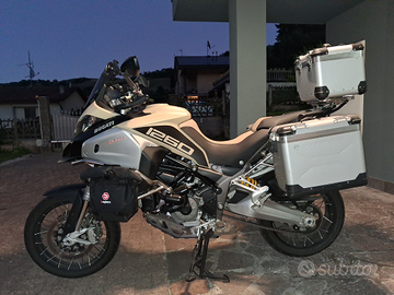 Multistrada 1260 enduro