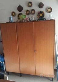 armadietto e mobiletto cucina