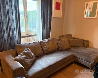 Divano 5 posti con chaise longue