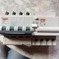 interruttore automatico Merlin Gerin C60H