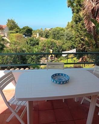 Torre dei Corsari casa con giardino dal 14 ottobre