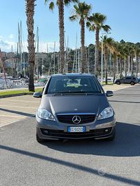 Mercedes-benz A 160 CDI BlueEFFICIENCY