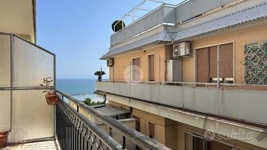 4 LOCALI A GROTTAMMARE