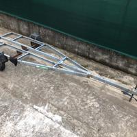 Carrello rimorchio alaggio cantiere barche