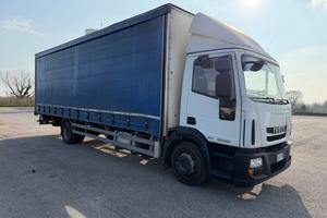 Iveco Eurocargo 12E22 con sponda Cambio Automatico