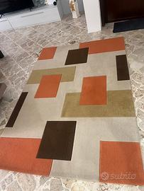 Tappeto friese moderno