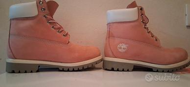 Nuove timberland rosa mai indossate   