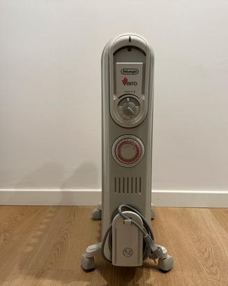 Termosifone elettrico ad olio De Longhi Vento