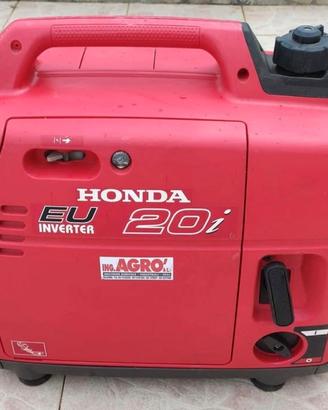 Generatore HONDA EU 20i come nuovo