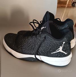 Scarpe Jordan uomo taglia 46