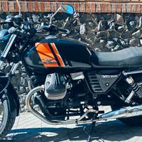Guzzi V7II SPECIAL 2015