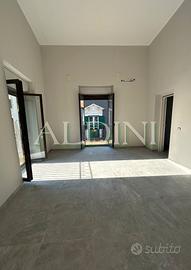 Trilocale ristrutturato zona p.zza Dante