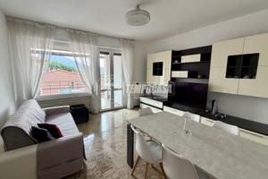 TRE LOCALI IN CENTRO VISTA LAGO