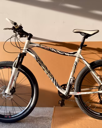MTB Lombardo Alverstone 700