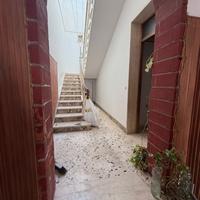 Casa indipendente con giardinetto