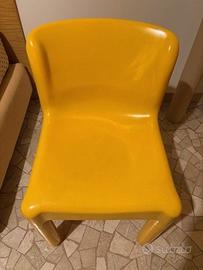 2 Sedie in plastica di Carlo Bartoli per Kartell