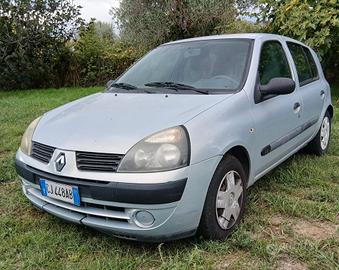 Renault Clio 1.5 diesel 65 cv