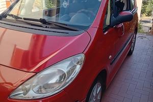 Peugeot 1007