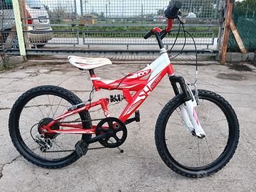 bicicletta MTB 