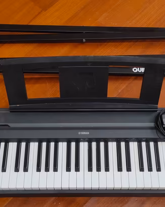 Pianoforte Yamaha P45 tasti pesati con stand