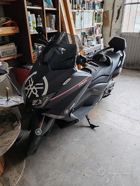 Yamaha TMAX