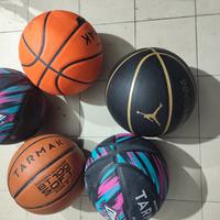 5 palloni Basket