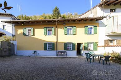 Casa accostata - Gorizia