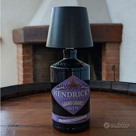 Lampada artigianale da bottiglia di gin Hendrix