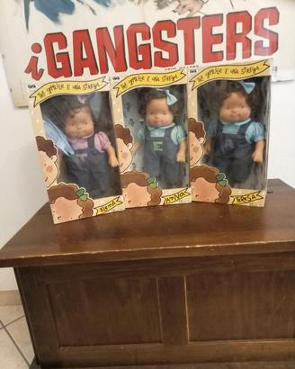 tre gemelle e una strega bambole 