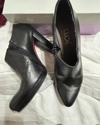 Scarpe nere CLOÉ con tacco altissimo