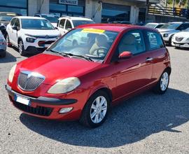 Lancia Ypsilon 1.3 Mjt 16V Argento-Ok Neopatentati