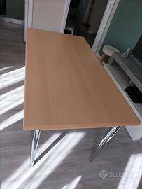 TAVOLO IN LEGNO
