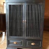 Mobile multiuso Balinese