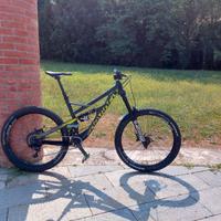 devinci spartan 27.5 taglia L carbon