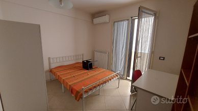 Stanze singole o intero appartamento