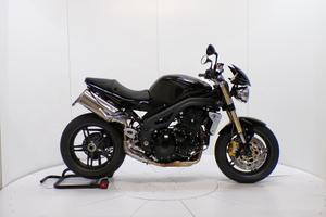 Triumph Speed Triple 1050