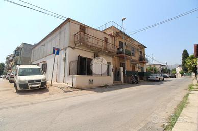 MULTILOCALE A PALERMO