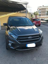 Ford Kuga St line 1,5 tdci
