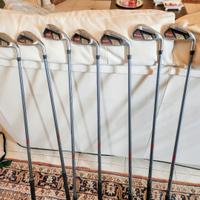 set ferri e mazze golf