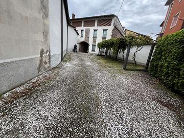 Casa Singola a Madone