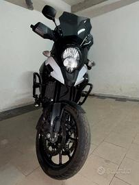 Suzuki V-STROM  1000