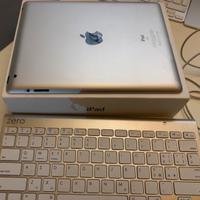 Ipad Apple  II + tastiera  bluetooth