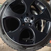 Cerchi Volkswagen da 18 con gomme 225/40/18 