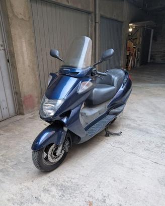 Scooter Honda Foresight 250