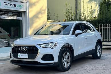 AUDI Q3 35 TDI S tronic Business
