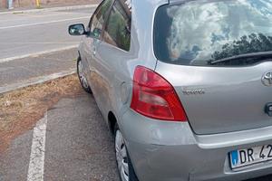 yaris  1300 gpl