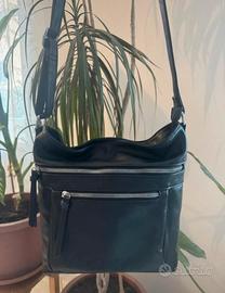 Borsa a tracolla da donna.