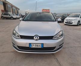 Volkswagen Golf 1.6 TDI HIGHLINE BlueMotion - 2013